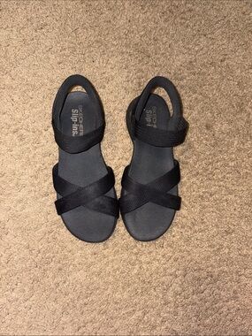 Skechers Slip-ins Black Crisscross Slingback Sandals